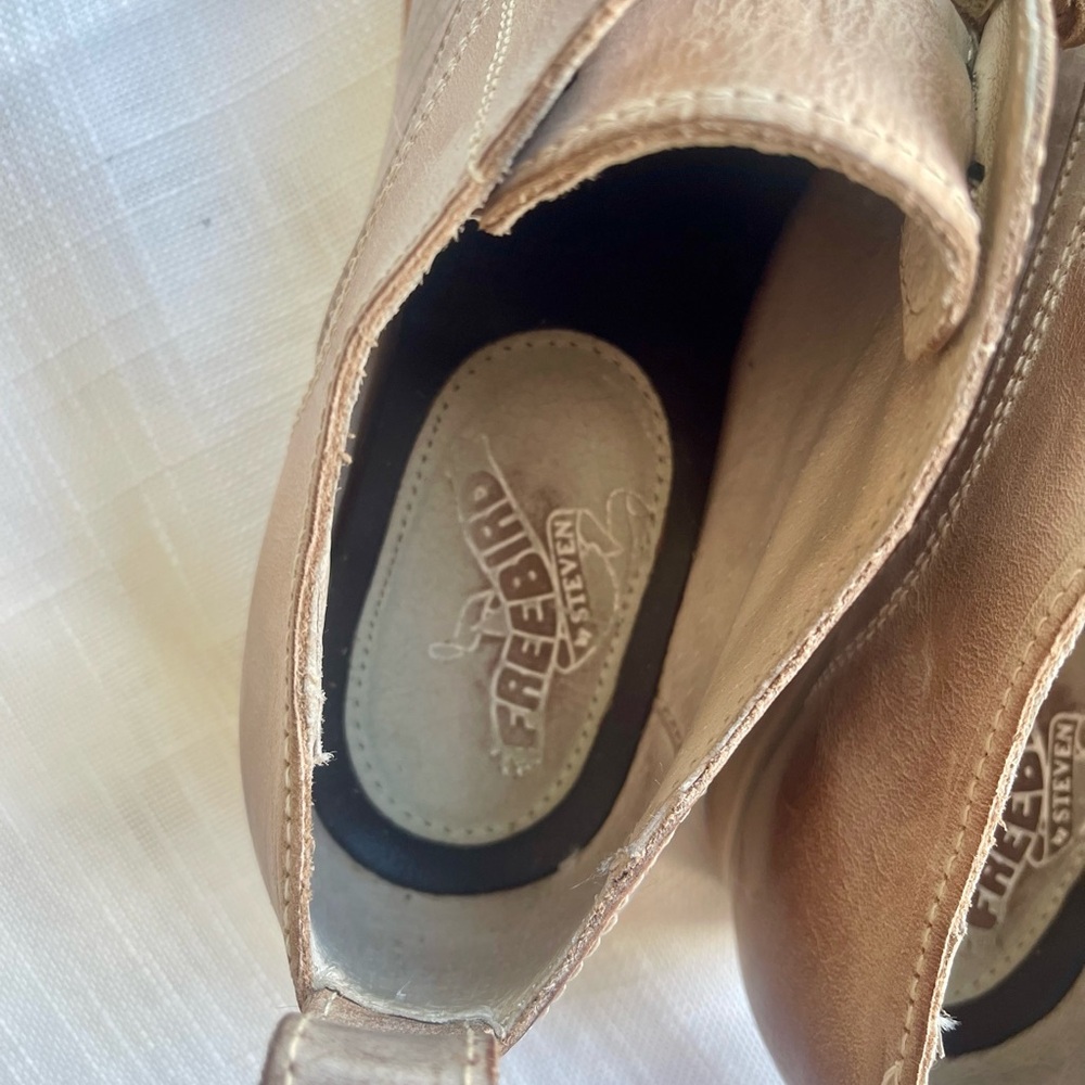 Freebird Two-Tone Brown Leather Flats MABEL size 7 - Picture 8 of 12